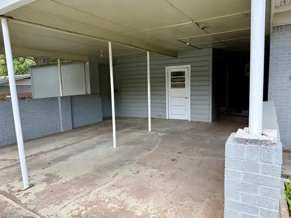 1600 Irwin Lane, Sulphur Springs, TX 75482