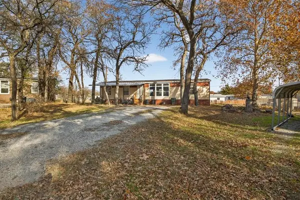 1424 Quail Court, Pelican Bay, TX 76020