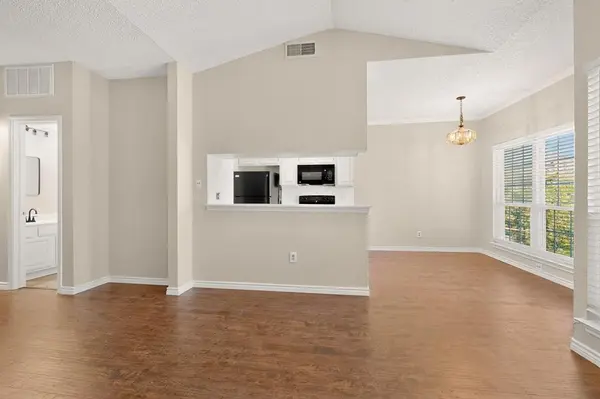 7151 Gaston Avenue #409, Dallas, TX 75214