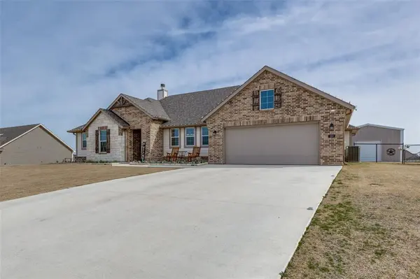 150 Spanish Moss Trail, Rhome, TX 76078