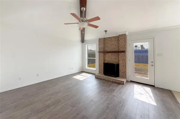 1734 Sterling Lane, Lewisville, TX 75067