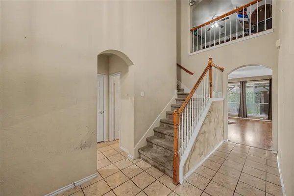 6113 Farrah Drive, Fort Worth, TX 76131