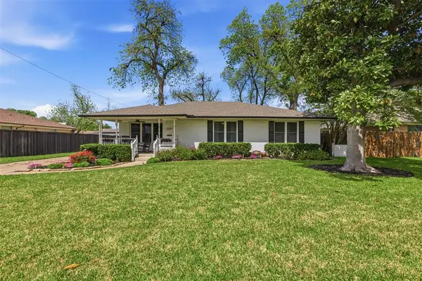 3241 Lockmoor Lane, Dallas, TX 75220