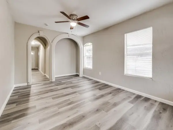 1228 Valley Street, Dallas, TX 75203