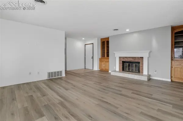 6540 Delmonico DR #203, Colorado Springs, CO 80919