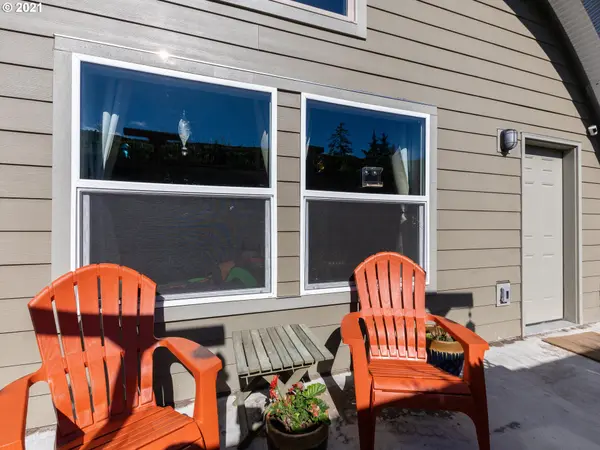 91620 SCHAFFER DR, Warrenton, OR 97146