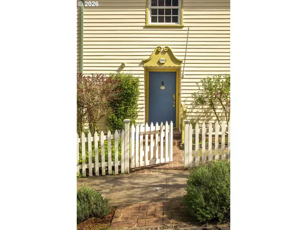 1808 NW ASPEN AVE, Portland, OR 97210