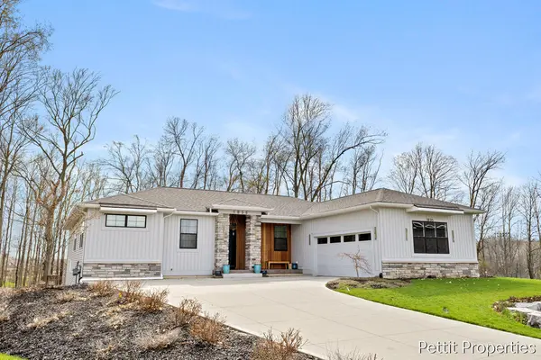 1835 Gloryfield DR SW, Byron Twp, MI 49315