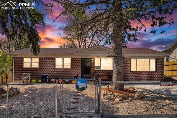 126 N Roosevelt ST, Colorado Springs, CO 80909