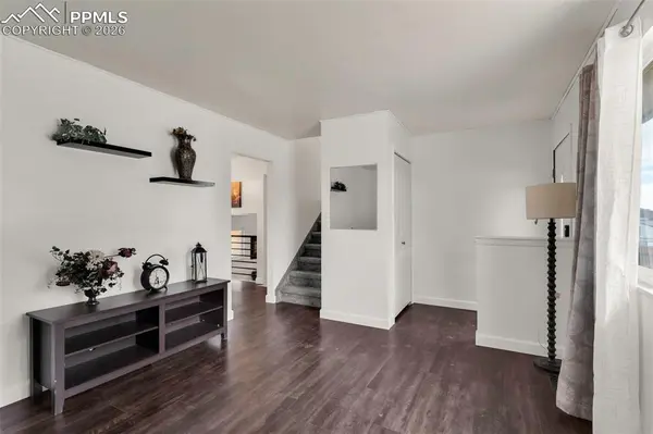 58 Briarwood CIR, Pueblo, CO 81005