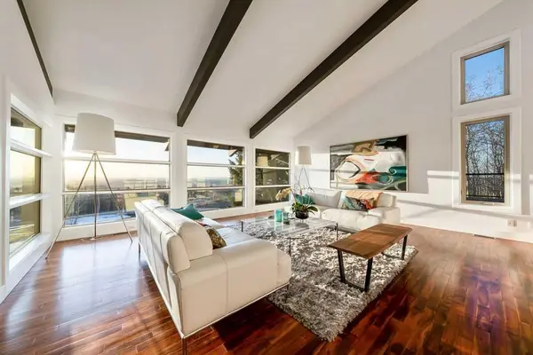 74 Artists View DR, Rural Rocky View County, AB T3Z 3N4