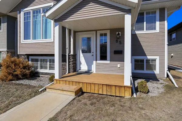 85 Cedar CRES, Blackfalds, AB T4M 0A2