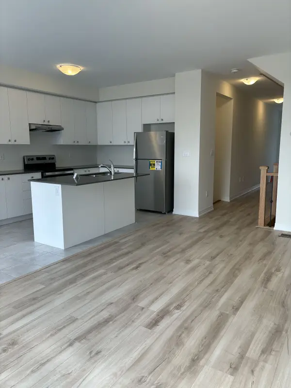 2609 Hibiscus DR W, Pickering, ON L1X 0L8