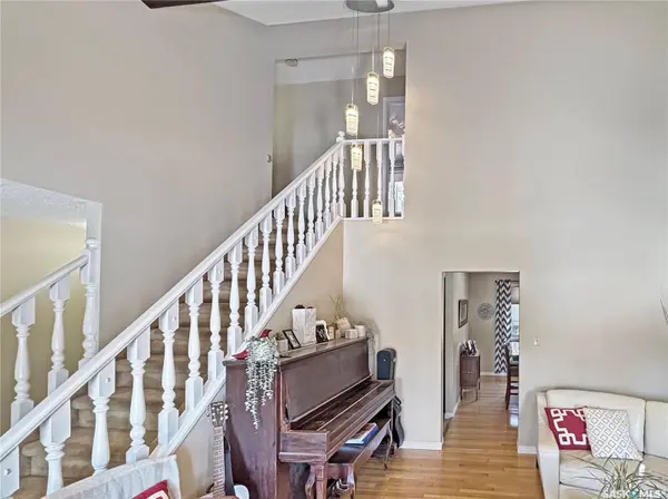 302 Nokomis PLACE, Saskatoon, SK S7K 5E2