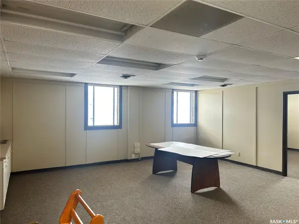 1100 1st AVENUE E #104, Prince Albert, SK S6V 2A7