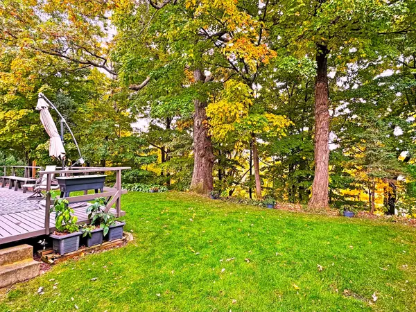 3058 Viewmount RD, Oakville, ON L6L 5M7