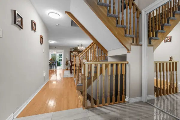 62 Penbridge CIR, Brampton, ON L7A 2P9