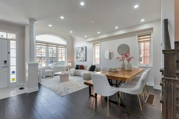 2343 Falling Green DR, Oakville, ON L6M 5A7