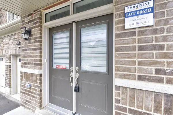 13 Truffle CT, Brampton, ON L7A 5A6