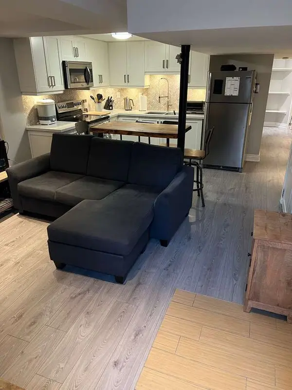 23 Goodwood AVE, Toronto W03, ON M6E 1J1