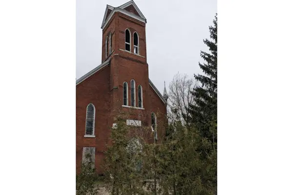 2048 Albert ST S, Howick, ON N0G 1X0