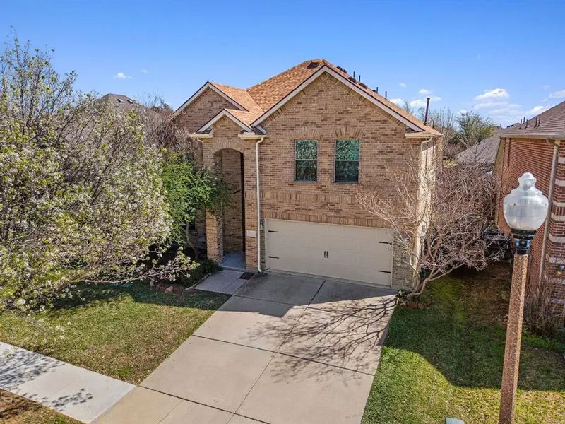 3213 Evening Wind Road, Denton, TX 76208