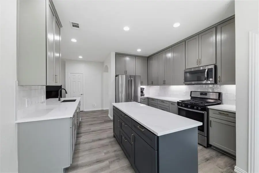 1404 Rain Tree Drive, Wylie, TX 75098