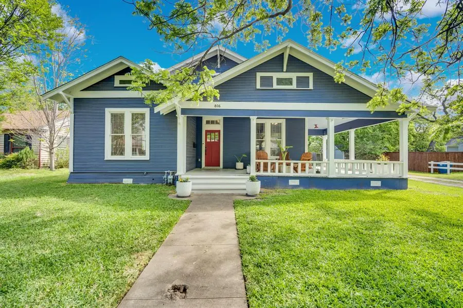 806 N Preston Street, Ennis, TX 75119