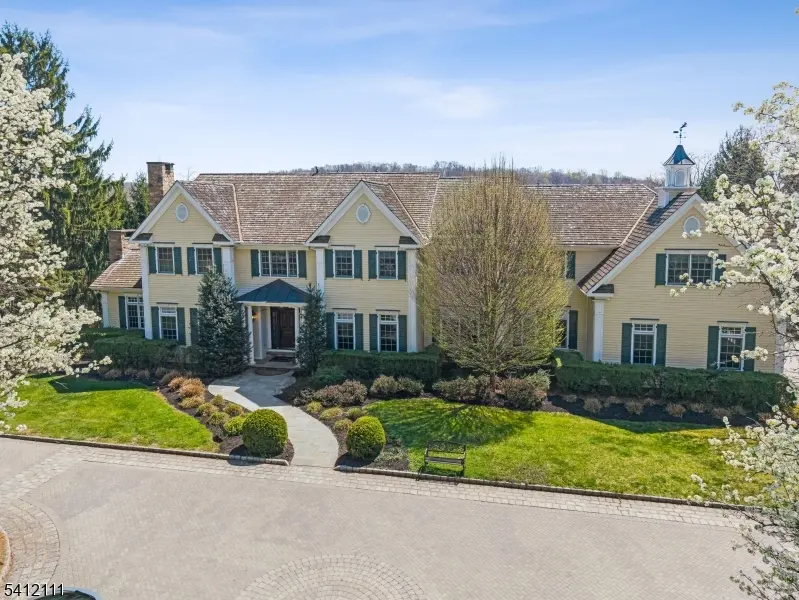 89-91 Mosle Rd, Peapack Gladstone Boro, NJ 07931