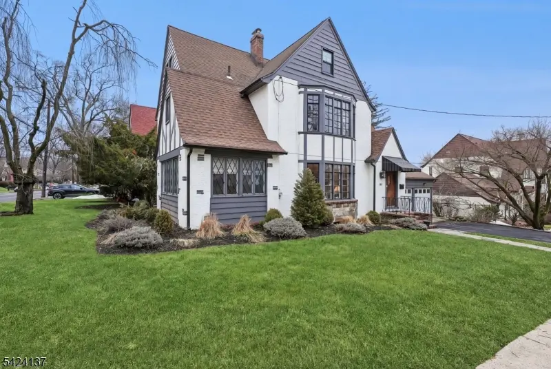 181 Mitchell St, West Orange Twp., NJ 07052