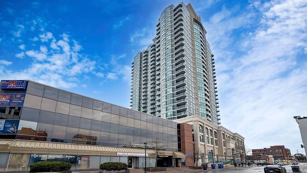 9 George ST #1109, Brampton, ON L6X 0T6