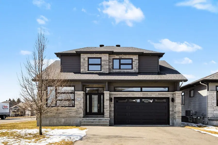 401 Bruges ST, Russell, ON K0A 1W0