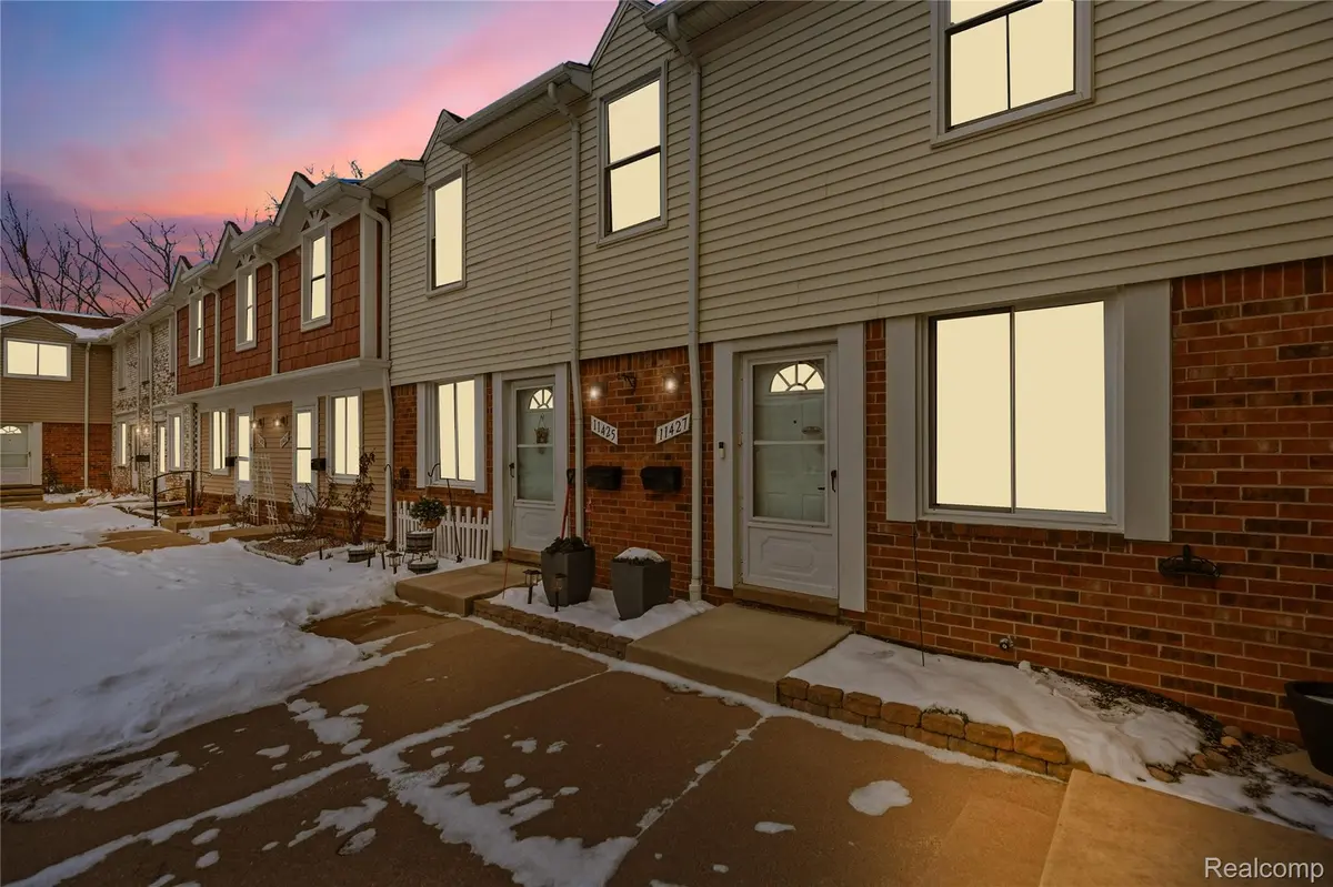 11427 MESSMORE, Utica, MI 48317