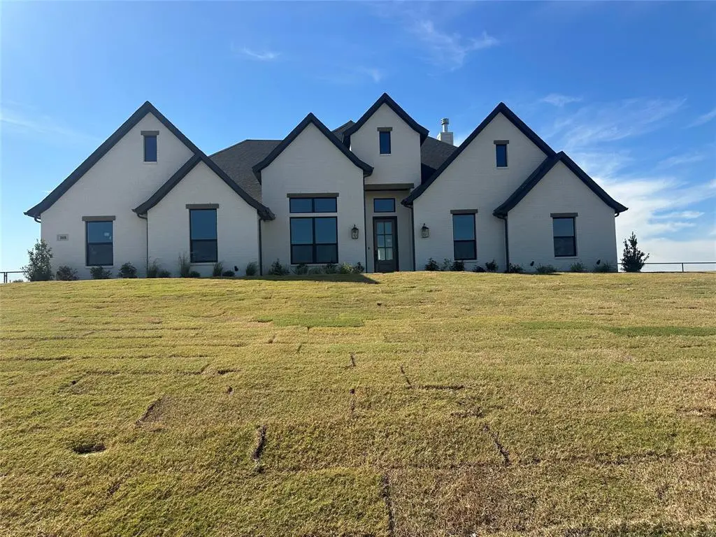 108 Blackstar Lane, Decatur, TX 76234