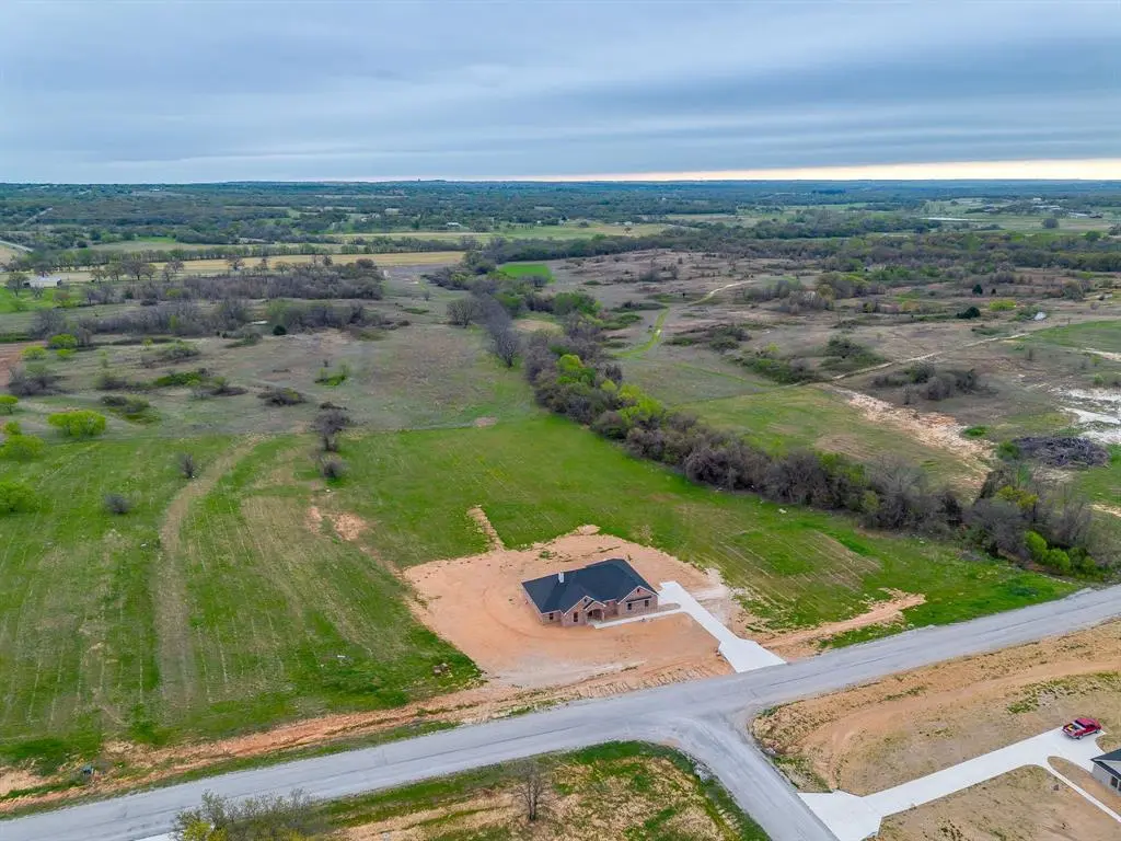 117 Clare Road, Poolville, TX 76487