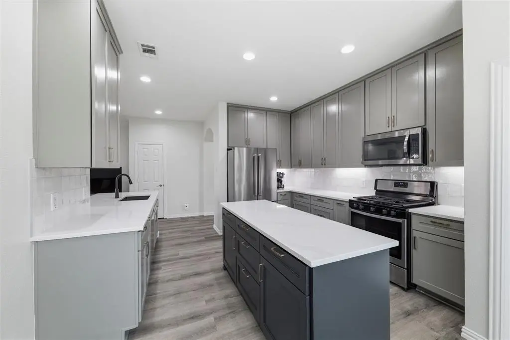 1404 Rain Tree Drive, Wylie, TX 75098