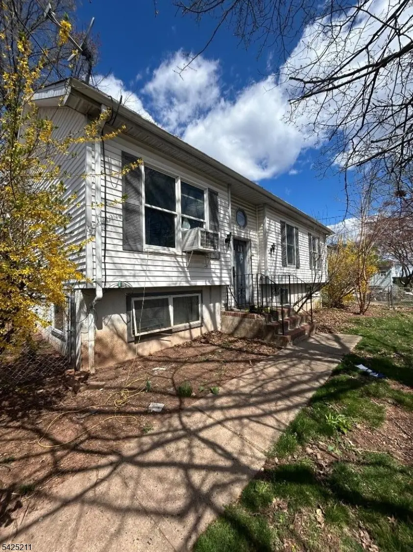 123 Kimball St, Woodbridge Twp., NJ 08830