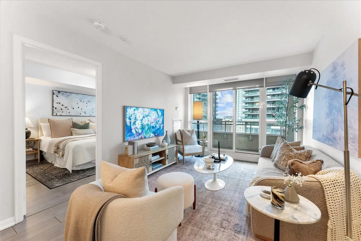 35 Bastion ST #1010, Toronto C01, ON M5V 0C1