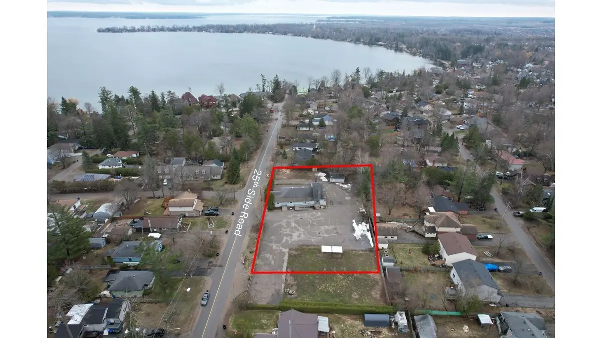 2044 25th Side Road, Innisfil, ON L9S 1Z2