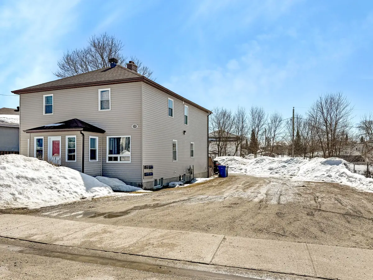 119 Byng AVE, Kapuskasing, ON P5N 1X3