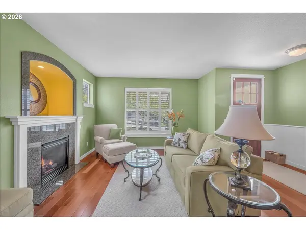 12817 SE MEADEHILL AVE, Happy Valley, OR 97086