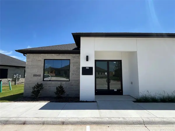 6000 Alma Drive #902, Mckinney, TX 75070