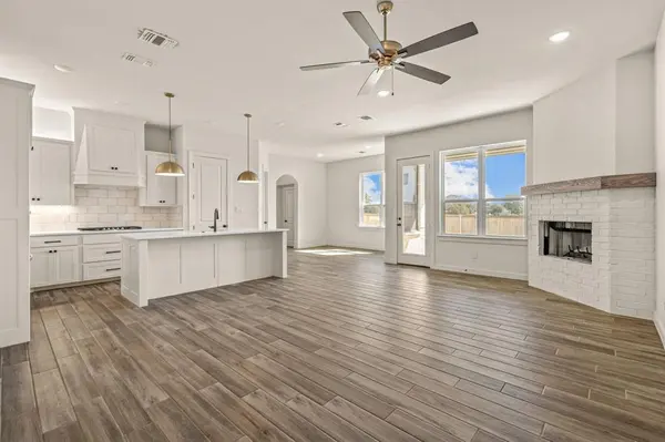 173 Hulen Circle, Aledo, TX 76008