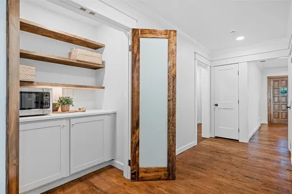 3409 Clary Avenue, Fort Worth, TX 76111