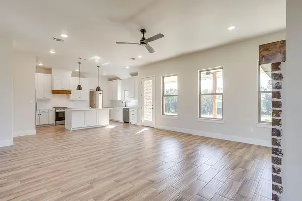 217 Kilkenny Road, Poolville, TX 76487