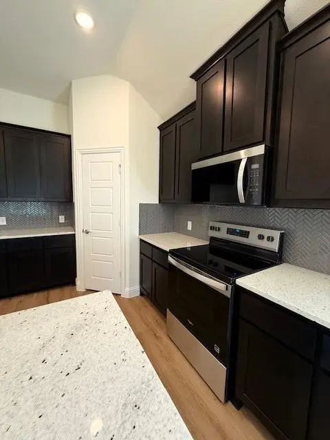 1968 Daybreak Drive, Venus, TX 76009