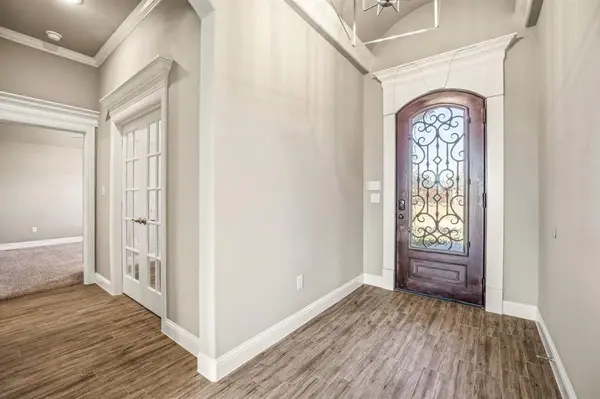 412 Fowler Drive, Granbury, TX 76048