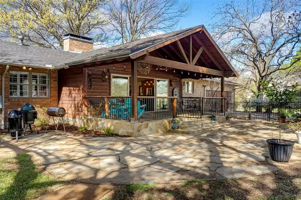 1402 Verano Drive, Dallas, TX 75218