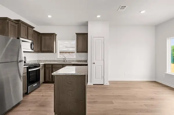 317 Julian Davis Drive, Venus, TX 76084