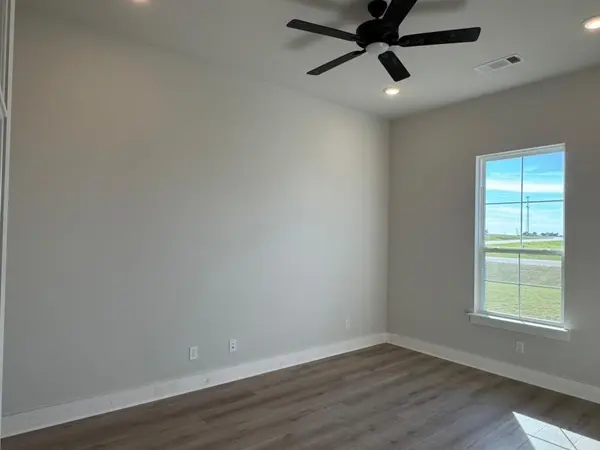 2204 Continent Court, Krum, TX 76249